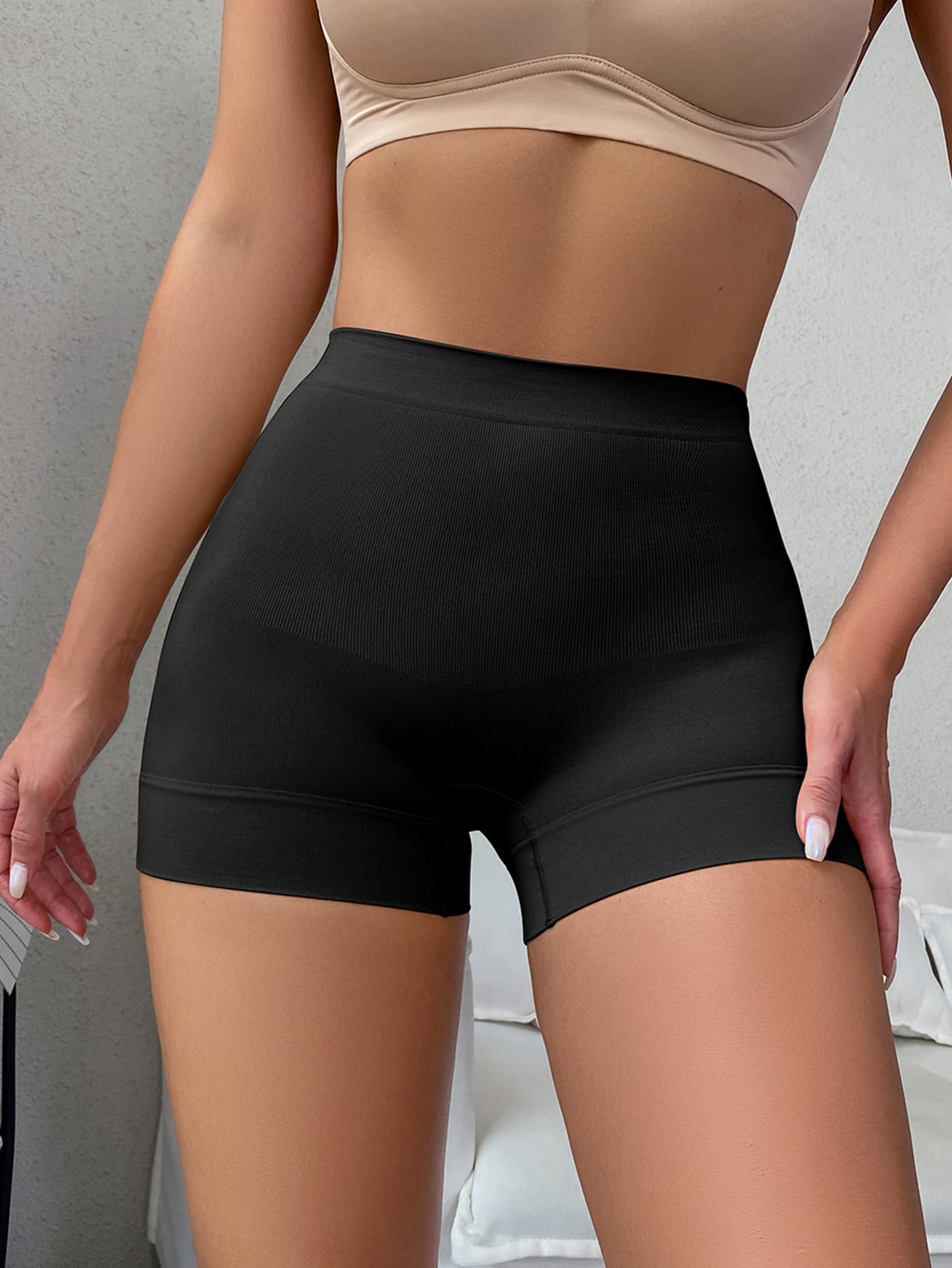 Comfortable Solid Ribbed Knit Shapewear Shorts for Women Main image