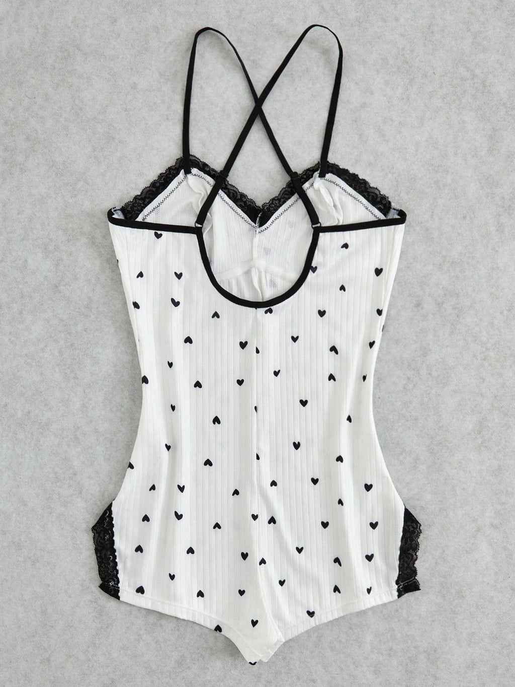 Women's Contrast Lace Cami Romper With Heart Print