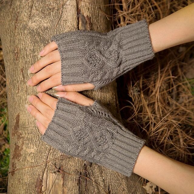 Wool Knit Half Finger Typing Female Diamond Finger Glove Secondary image