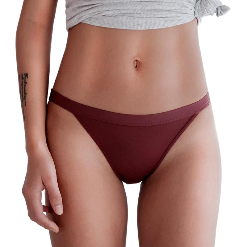 Stylish Comfortable Ladies' Low Waist Seamless Ice Silk Panties Main image