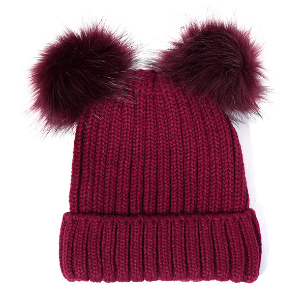 Women's Knitted Winter Beanie with Pom Pom - Warm, Soft Fur Ball Cap Secondary image