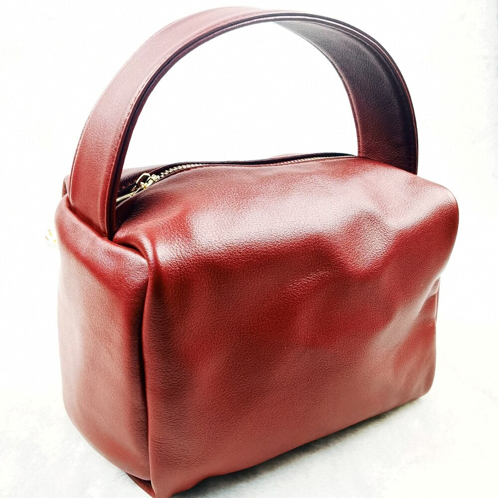 Portable Women’s High Quality Leather Handbags For Office Secondary image