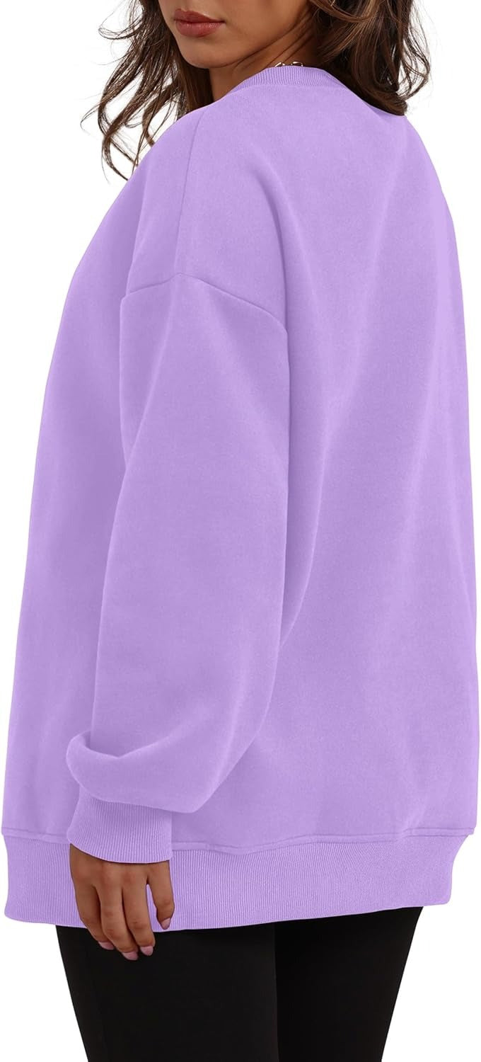 Women's Oversized Crewneck Sweatshirt - Fall Fashion Fleece Pullover with Pockets