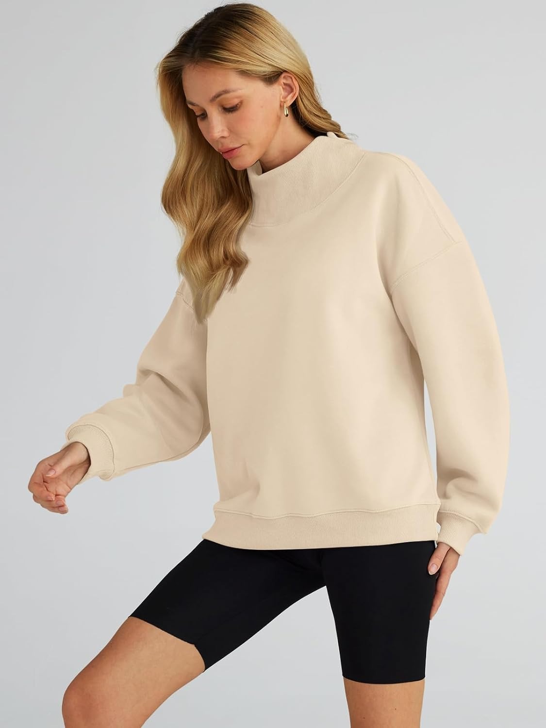 Women's Turtleneck Sweatshirt - Oversized Drop Shoulder Pullover with Fleece Lining