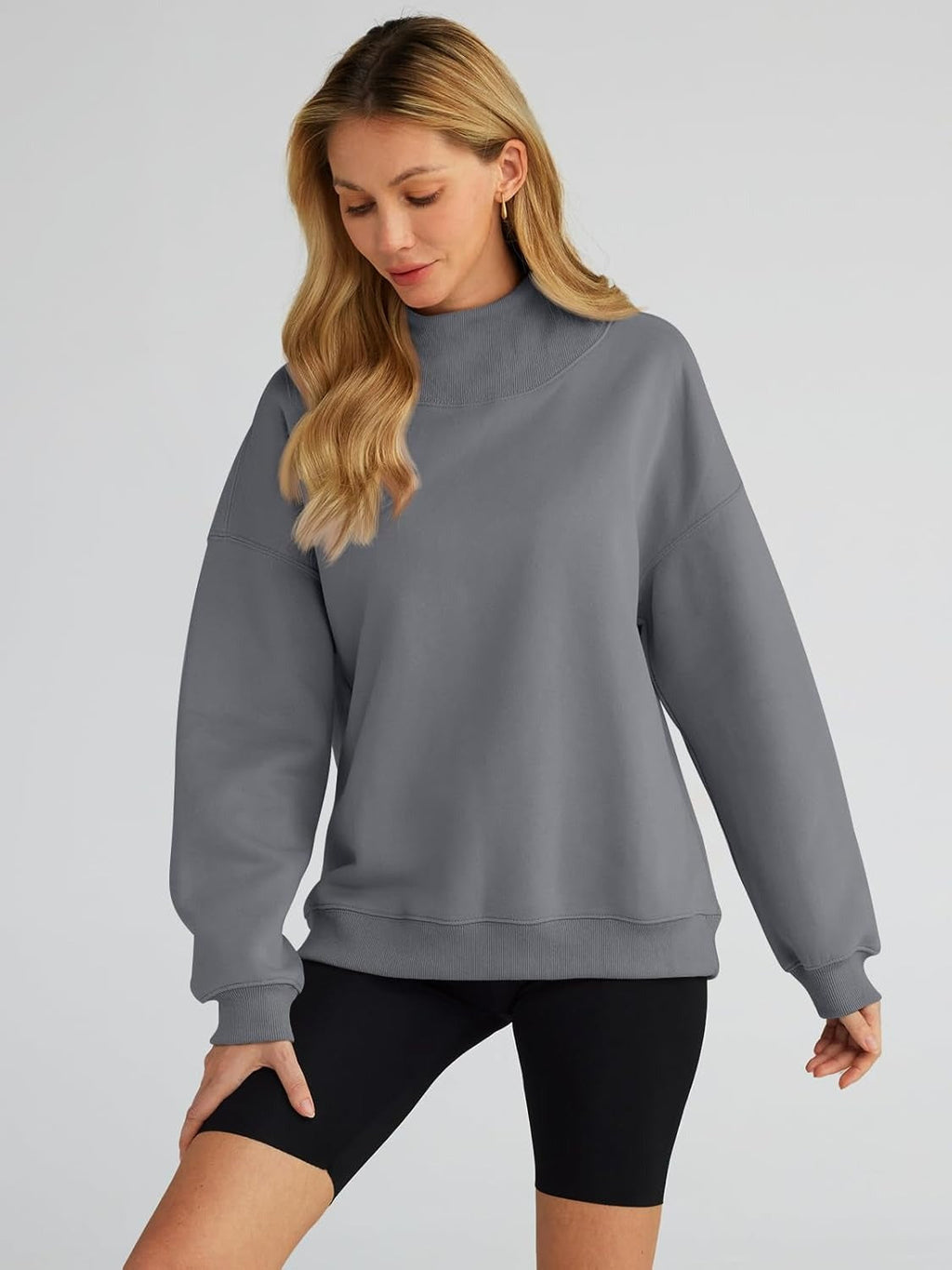 Women's Turtleneck Sweatshirt - Oversized Drop Shoulder Pullover with Fleece Lining