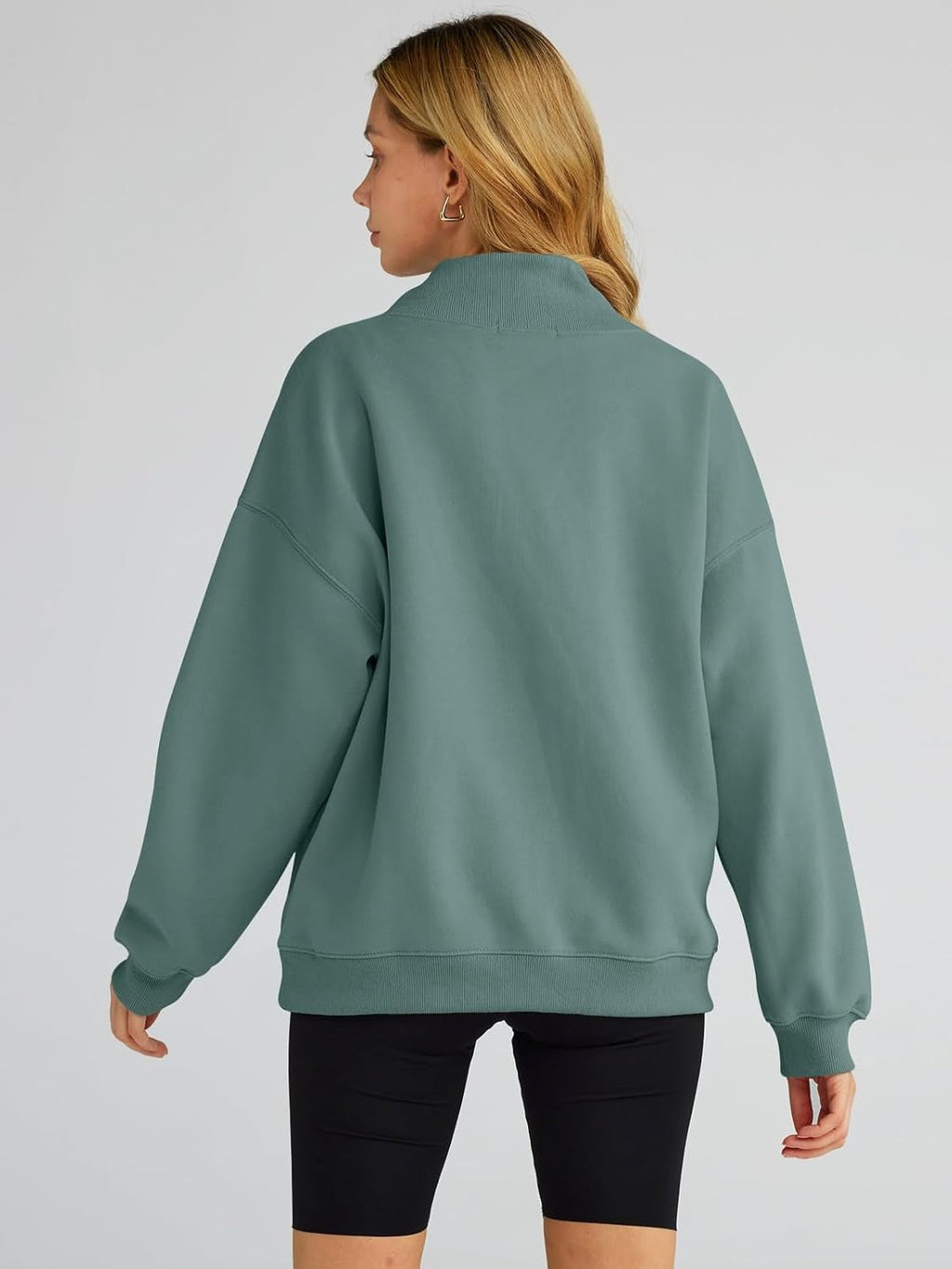 Women's Turtleneck Sweatshirt - Oversized Drop Shoulder Pullover with Fleece Lining