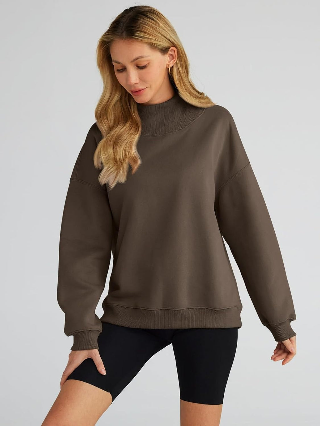 Women's Turtleneck Sweatshirt - Oversized Drop Shoulder Pullover with Fleece Lining