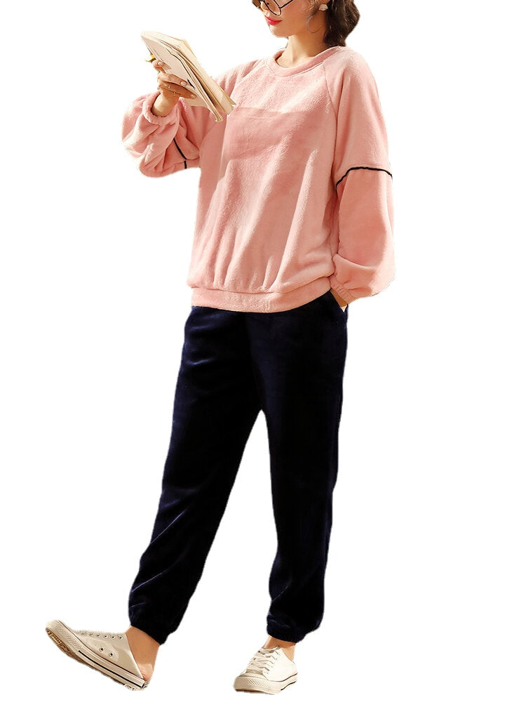 Women's Coral Fleece Raglan Sleeve Pajama Set with Pockets - Warm & Cozy