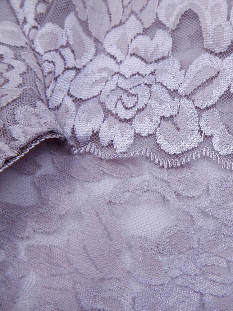 Women's Floral Lace Mid-Rise Hip-Lifting Panties