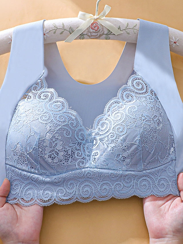 Women's Wireless Bras Padded Bras Full Coverage V Neck Breathable Push Up Lace Pure Color Pull-On Closure Date Casual Daily Nylon